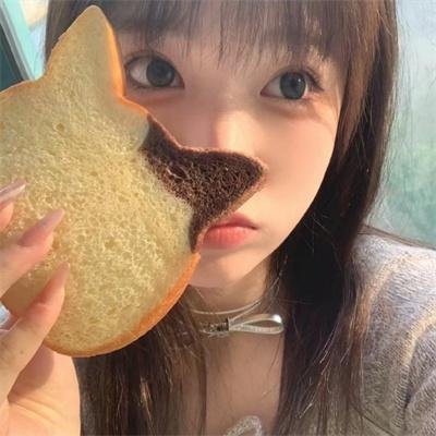 好莱坞诈骗女王